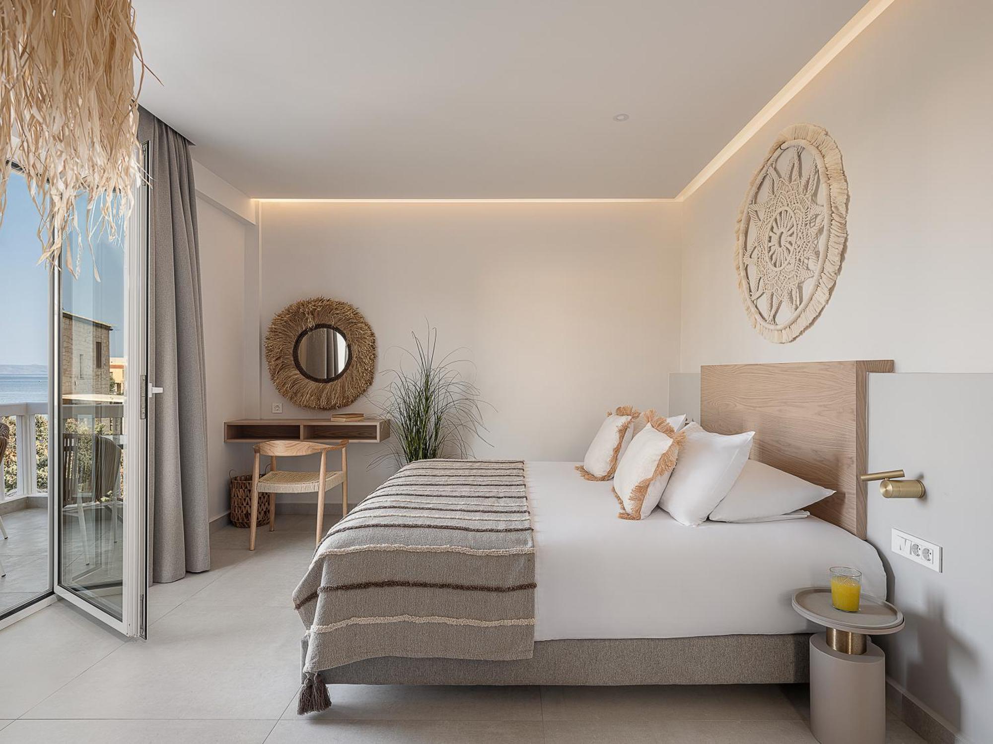 Alexia Beach Hotel Agia Marina  Ngoại thất bức ảnh